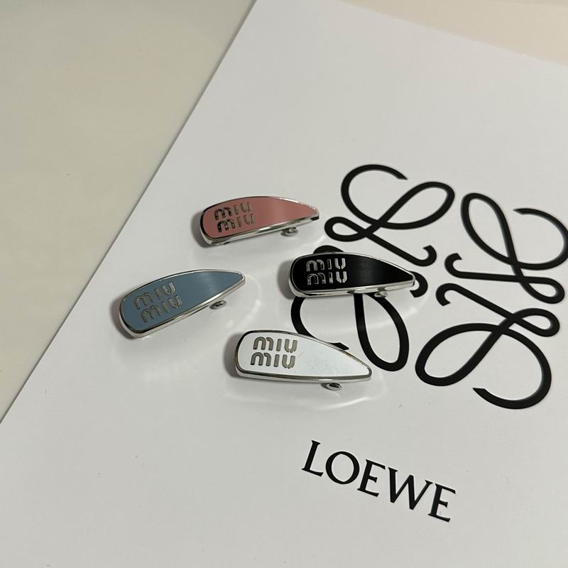 Miumiu Hairpin 092001